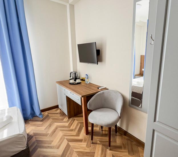 room thumbnail