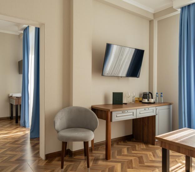 room thumbnail